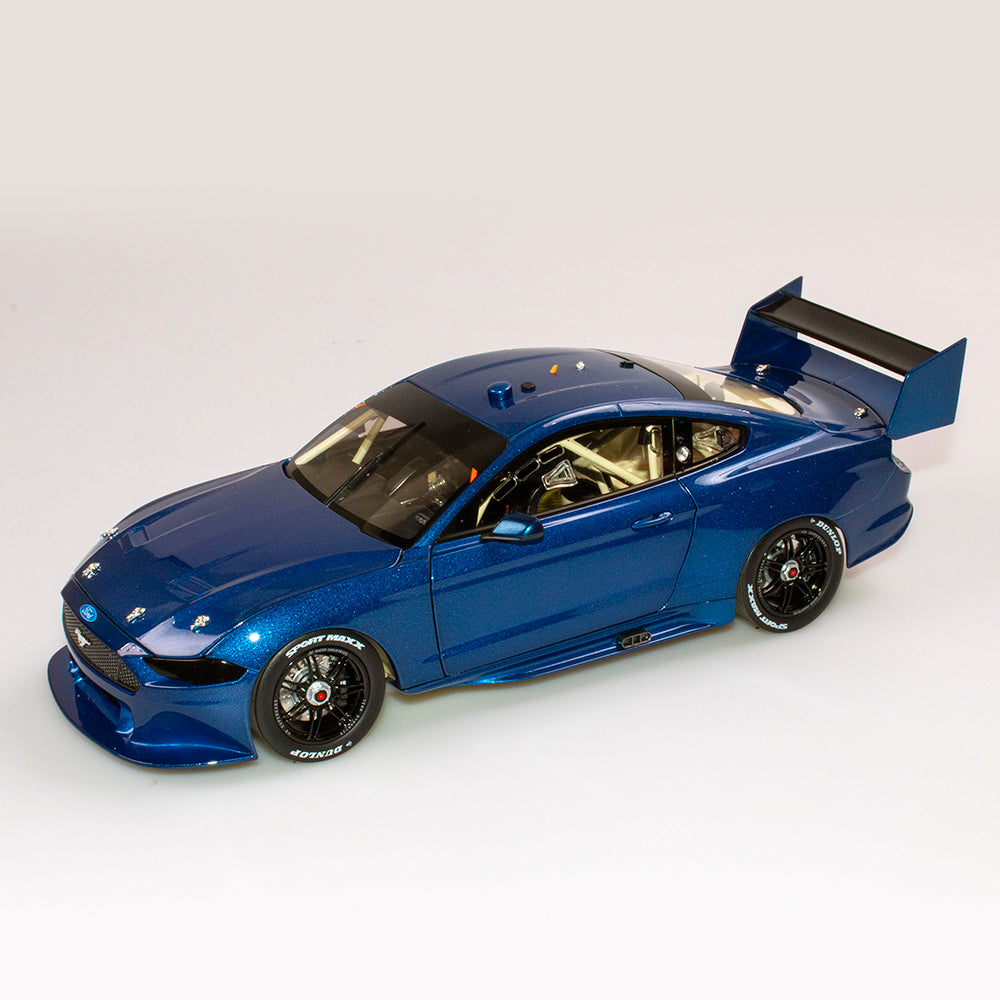 1:18 Ford Mustang GT Supercar Metallic Blue Plain Body Edition