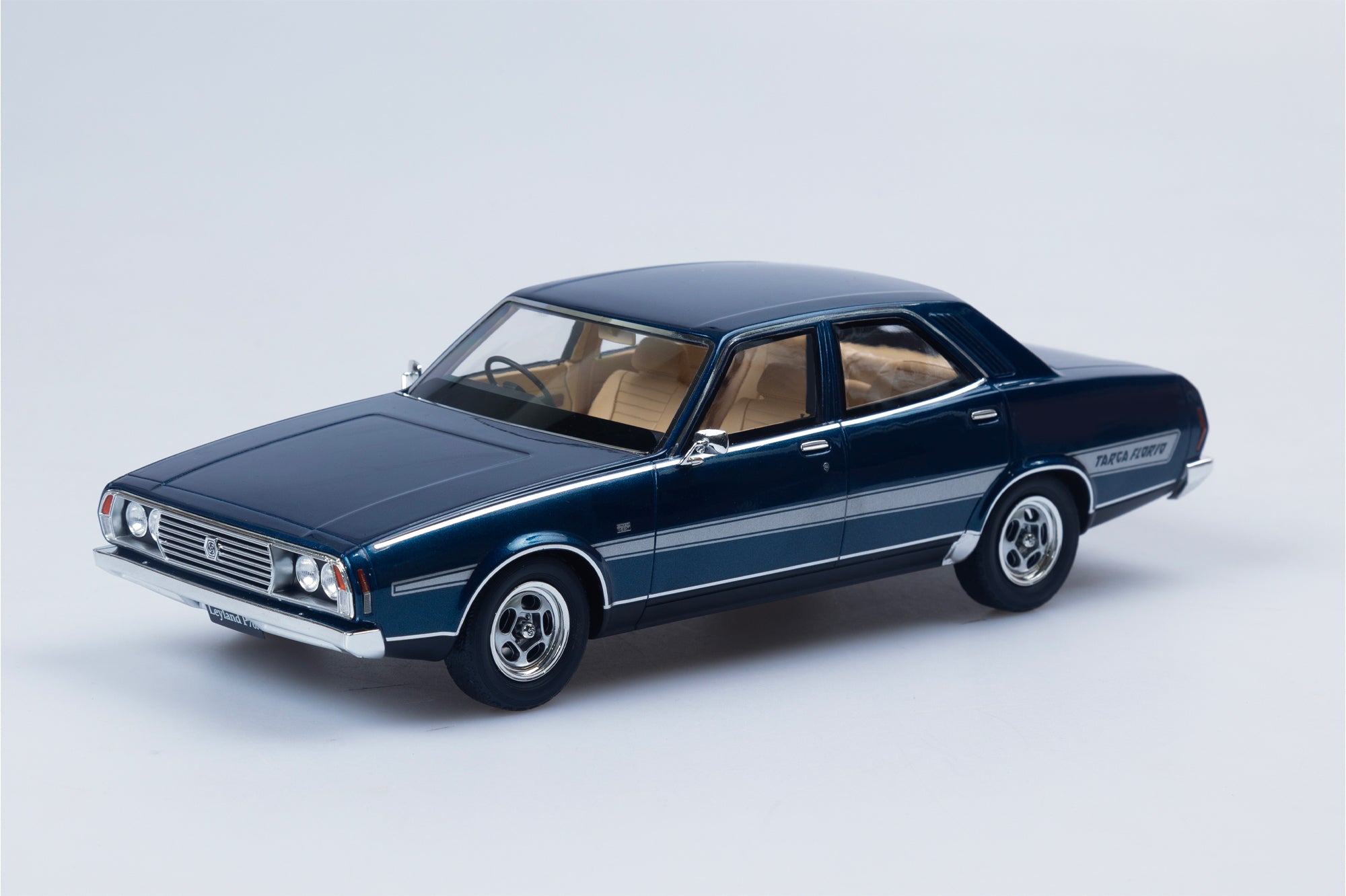 P76 Rear Screen Now In Stock: Our First P76 in 1:18 Scale Has Just Arrived! – Authentic ...