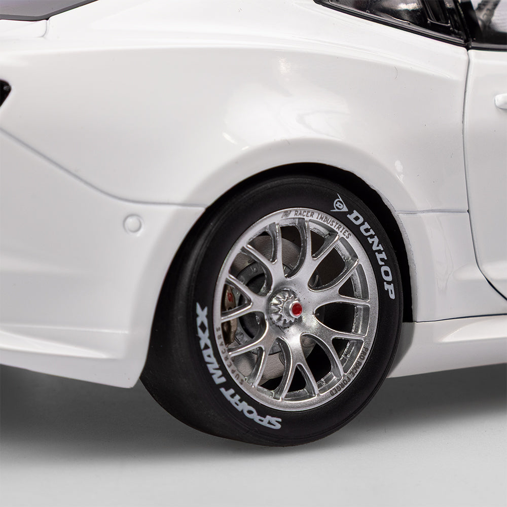1:18 Plain Body Chevrolet Camaro ZL1 Gen3 Supercar - Gloss White