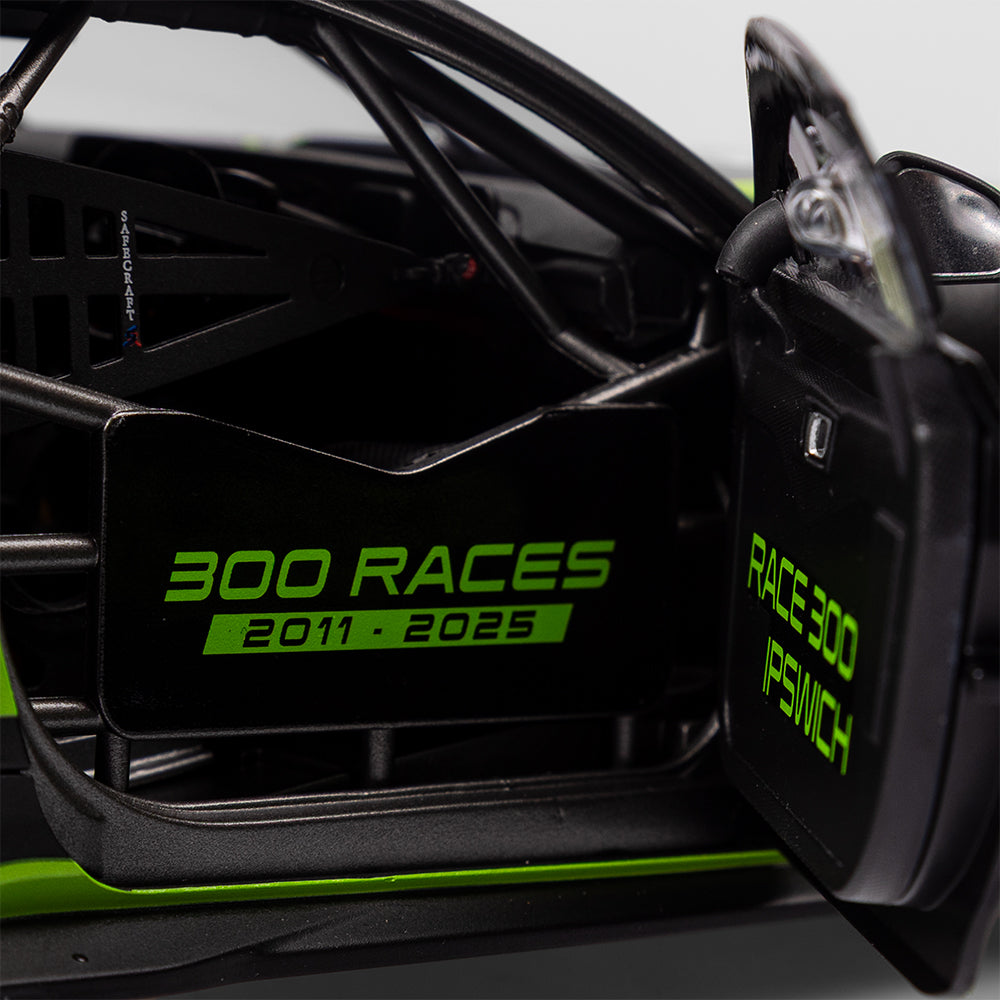1:18 Tickford Racing #300 Ford Mustang GT - Cam Waters 300 Races Special Edition