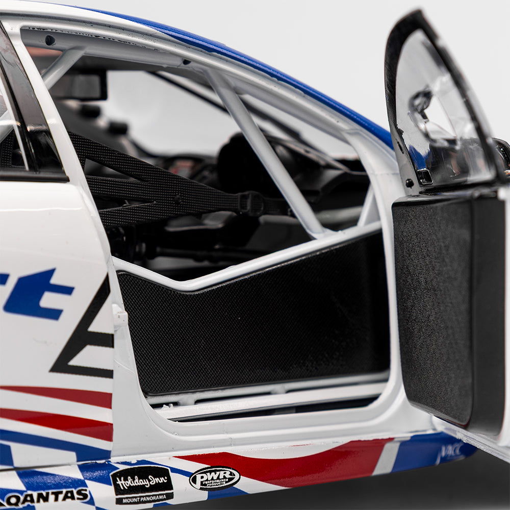 1:18 #51 Holden VF Commodore Supercar - Imagination Project Edition 6