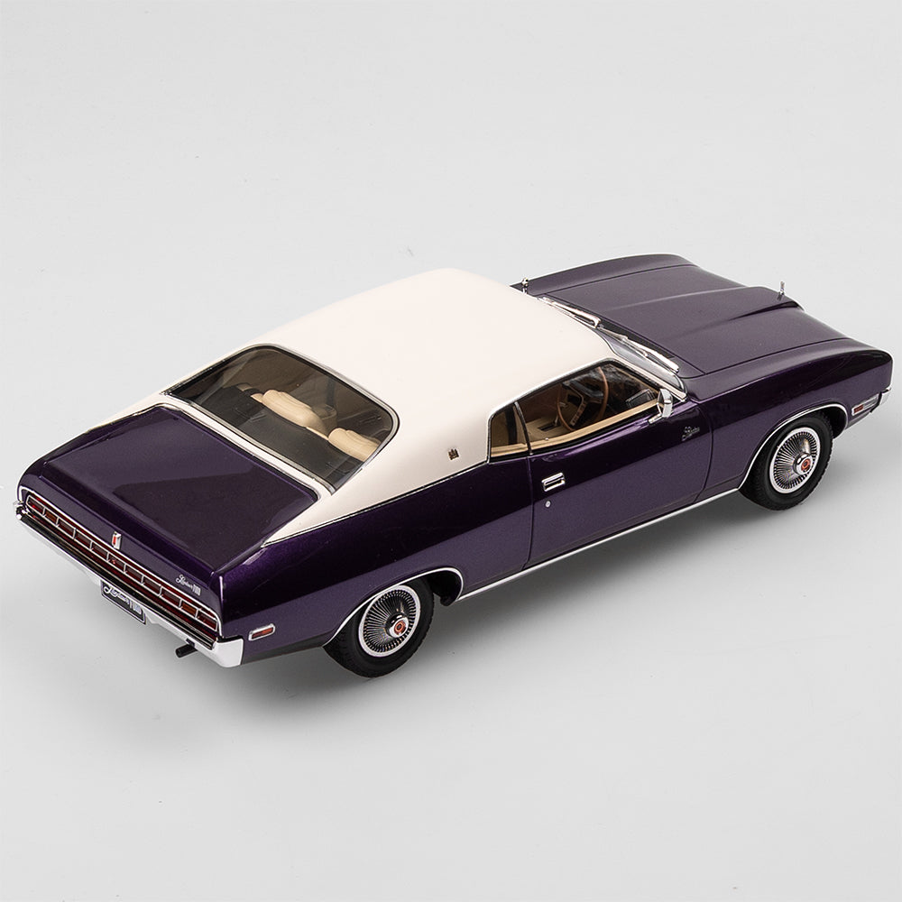 1:18 Ford P4 Landau - Wild Violet