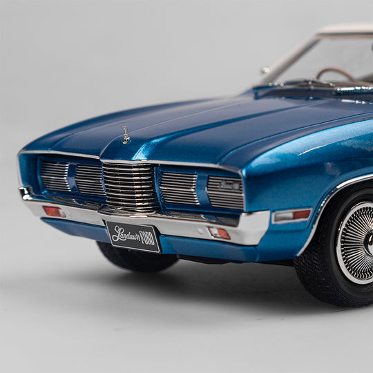 1:18 Ford P4 Landau - Cosmic Blue