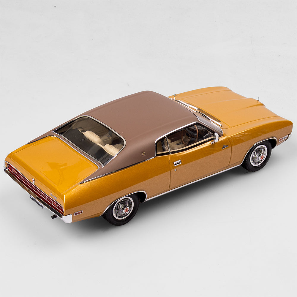 1:18 Ford P4 Landau - Tropic Gold