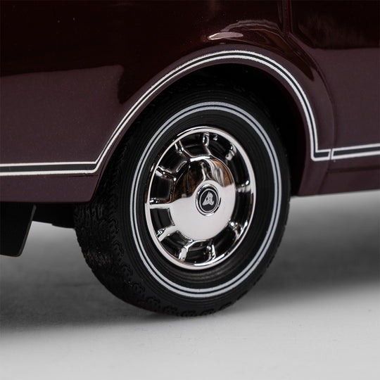 1:18 Holden HK Brougham - Burgundy Maroon