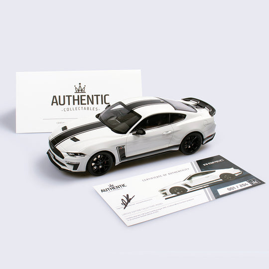 1:18 Ford Mustang R-SPEC - Oxford White