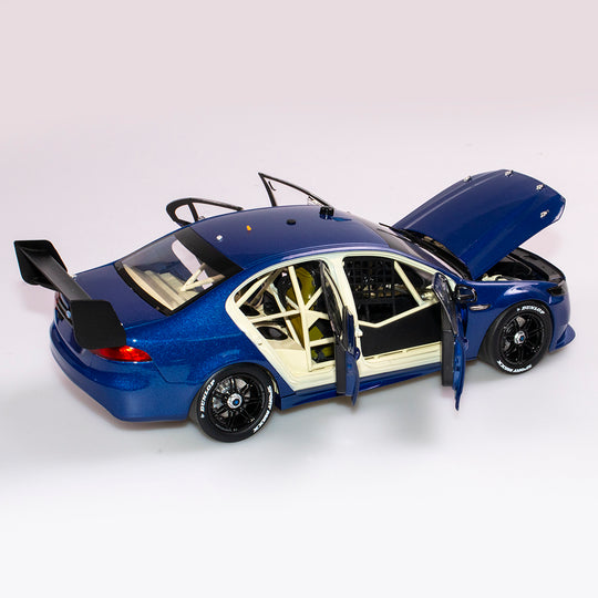 1:18 Ford FGX Falcon Supercar - Kinetic Blue Plain Body Edition