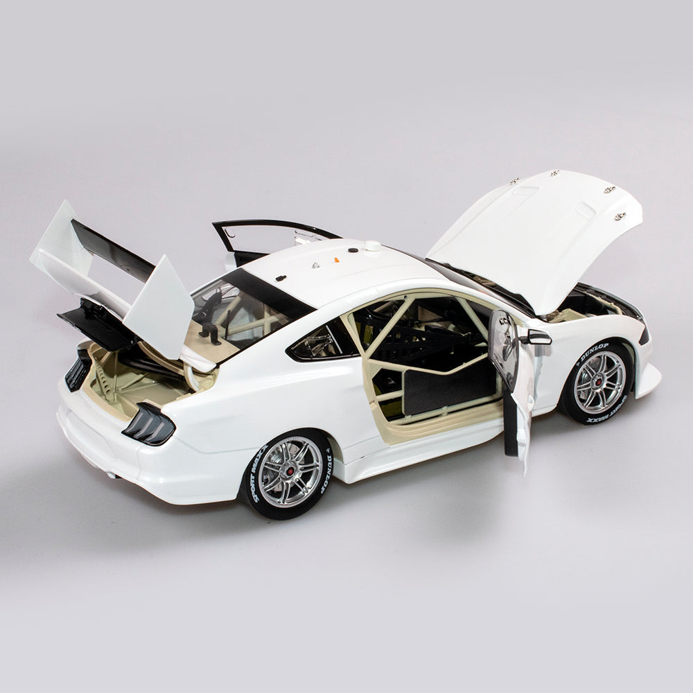 1:18 Ford Mustang GT Supercar - Gloss White Plain Body Edition