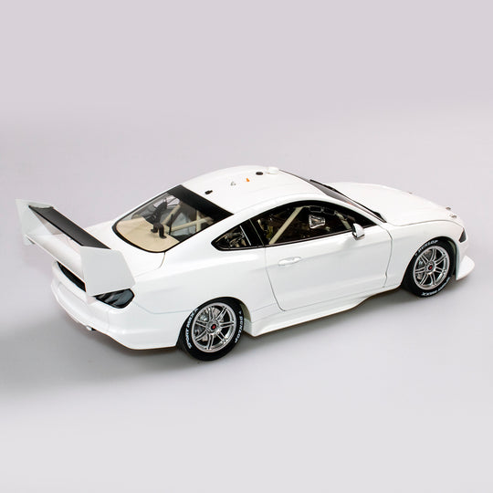 1:18 Ford Mustang GT Supercar - Gloss White Plain Body Edition