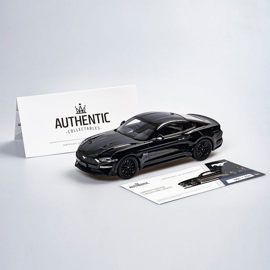 1:18 Ford Mustang GT Fastback - Shadow Black